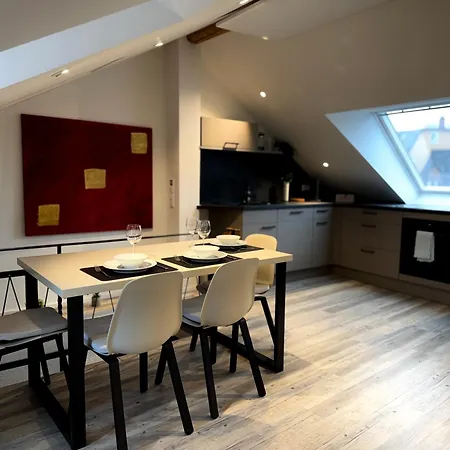 Lejlighed Dachgeschosswohnung Im Herzen Von