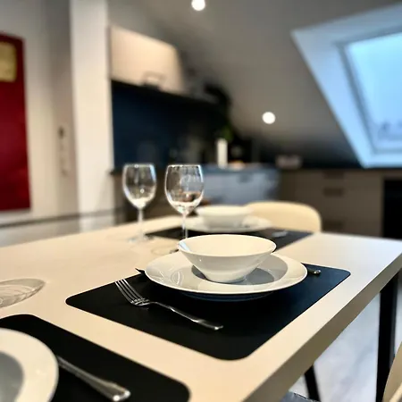 Dachgeschosswohnung Im Herzen Von Lejlighed *