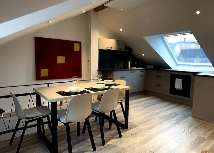 Appartement Dachgeschosswohnung Im Herzen Von
