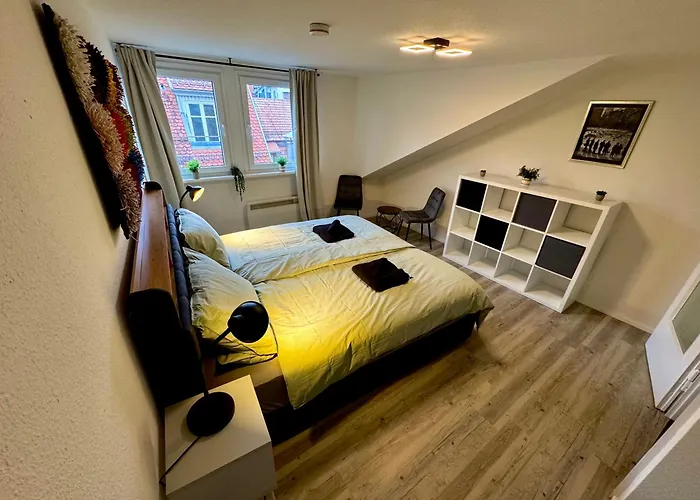 Dachgeschosswohnung Im Herzen Von * Ravensbourg